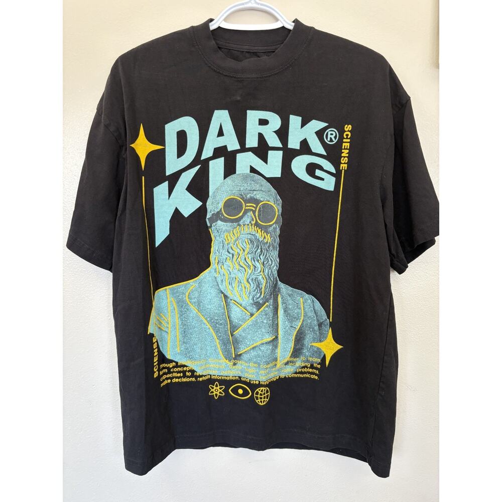 Dark King men's urban black graphic tee size M oversize excellent condition